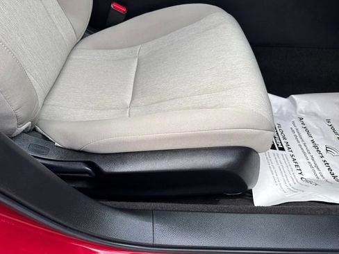 Used 2024 Honda Accord LX image 34