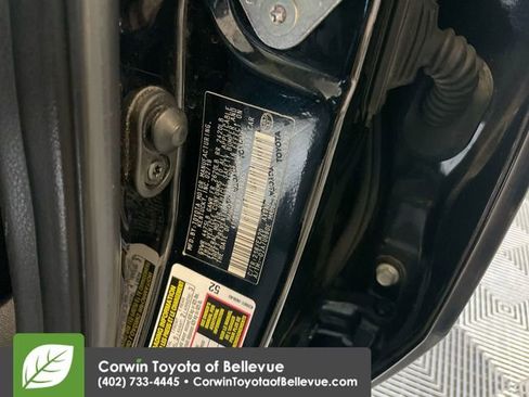 Used 2018 Toyota Camry SE image 27