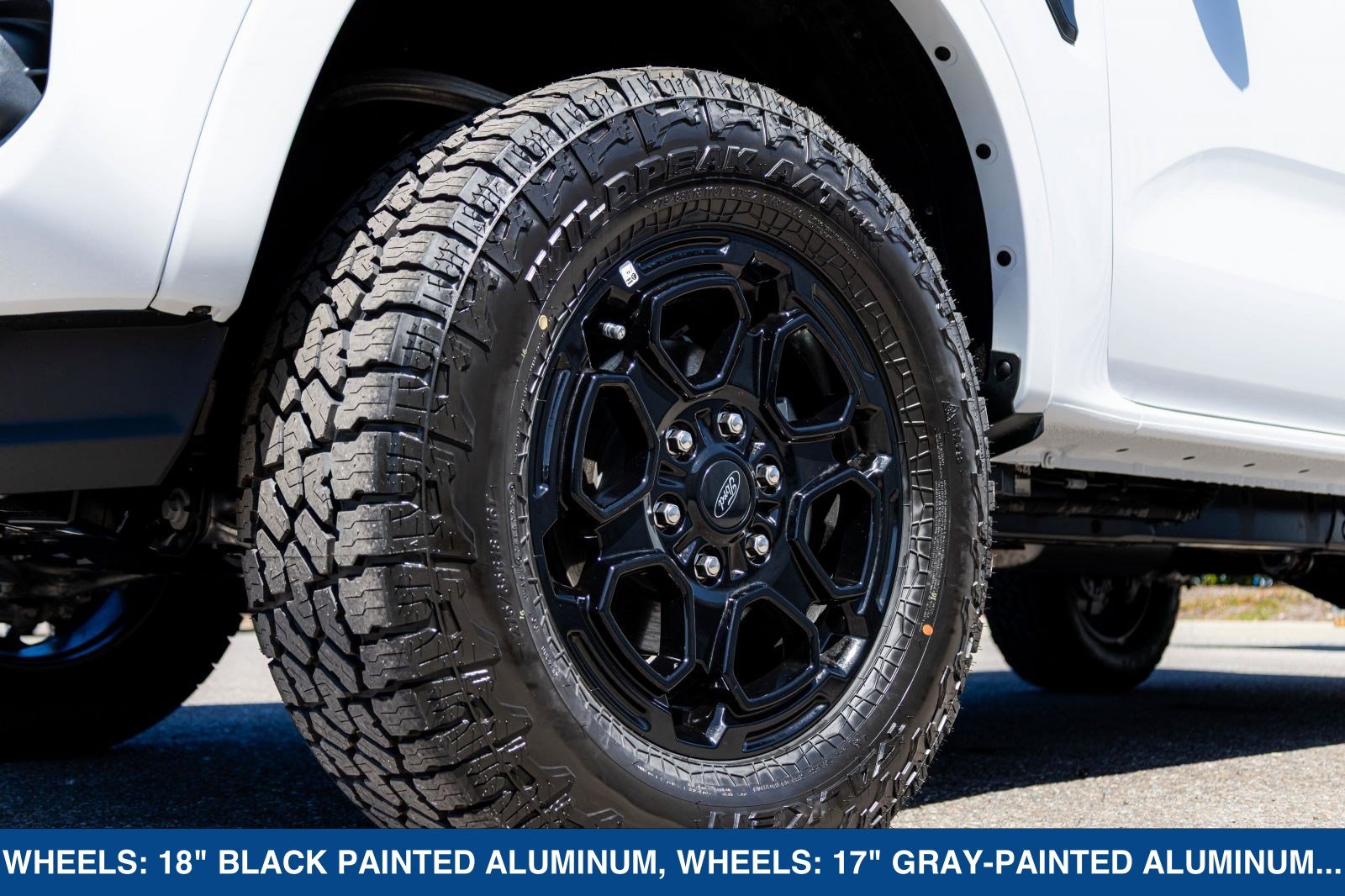 New 2026 Ford Ranger XLT w/ Black Appearance Package RWD image 33