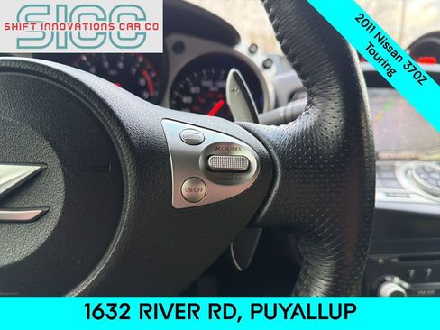 Used 2011 Nissan 370Z Touring w/ Sport Pkg image 13