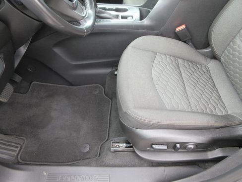 Certified 2019 Chevrolet Equinox LT FWD image 21