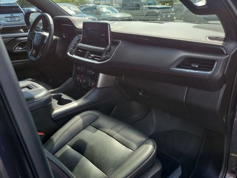 Used 2022 Chevrolet Tahoe RST w/ Luxury Package RWD image 28