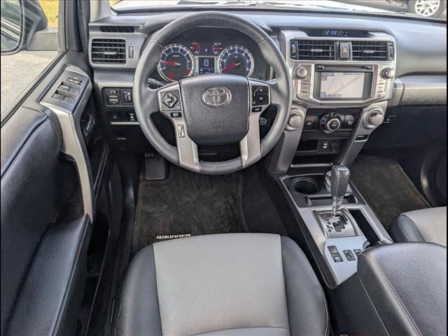 Used 2017 Toyota 4Runner SR5 Premium AWD/4WD image 8