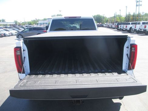 Used 2026 GMC Sierra 3500 SLE w/ SLE Value Package AWD/4WD image 8