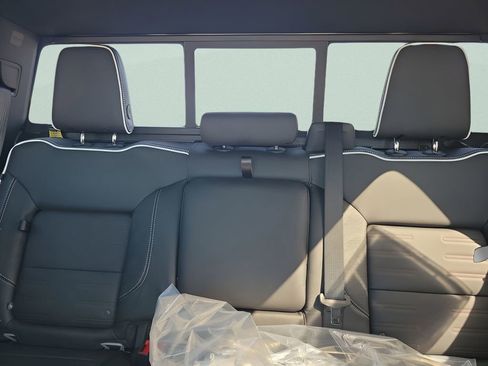 New 2026 GMC Sierra 1500 AT4X image 13
