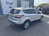 Used 2017 Ford Escape Titanium image 3