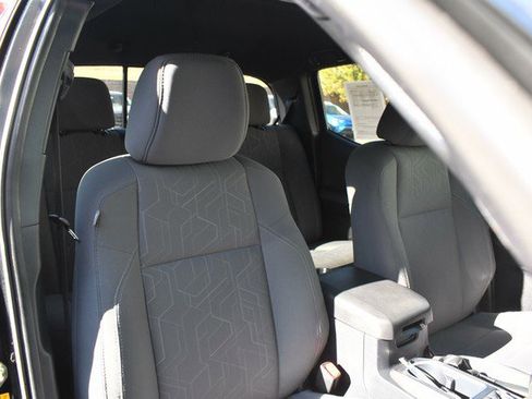 Used 2019 Toyota Tacoma TRD Sport image 26