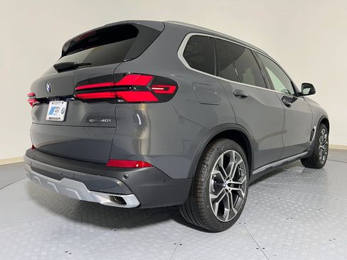 Used 2026 BMW X5 sDrive40i w/ Premium Package RWD image 9