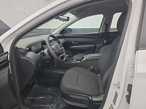 Used 2024 Hyundai Tucson SE AWD/4WD image 19