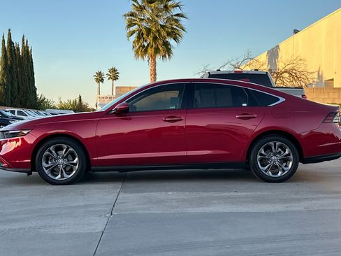 Used 2023 Honda Accord EX image 3
