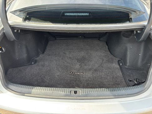 Used 2017 Lexus IS 200t RWD image 24