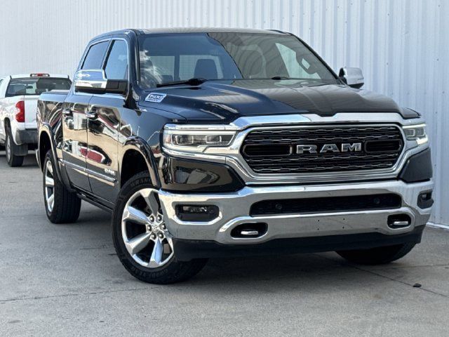 Used 2022 RAM 1500 Limited AWD/4WD image 2
