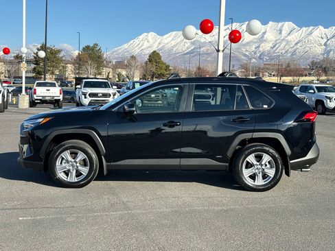 New 2025 Toyota RAV4 XLE image 6