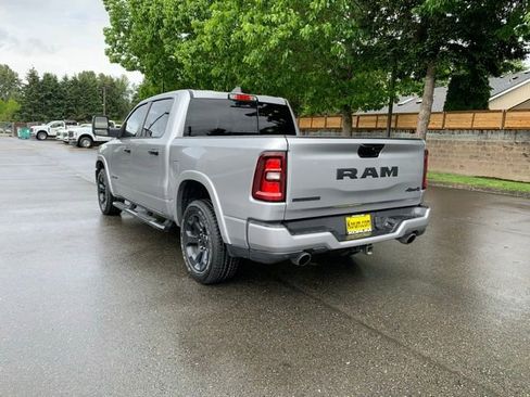 Used 2025 RAM 1500 Big Horn AWD/4WD image 3