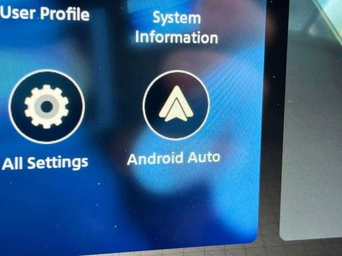 New 2026 Nissan Kicks SV w/ Cold Weather Package image 17