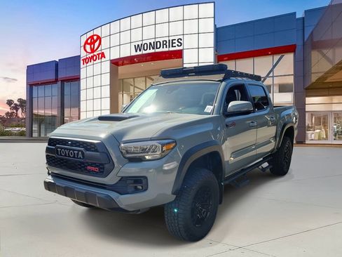 Used 2021 Toyota Tacoma TRD Pro image 2