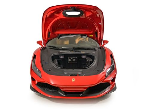 Used 2020 Ferrari F8 Tributo image 41