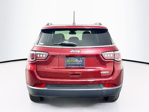 Used 2021 Jeep Compass Latitude w/ Driver Assistance Group FWD image 7