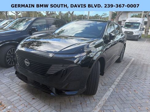 Used 2025 Nissan Murano Platinum w/ Cargo Package image 5