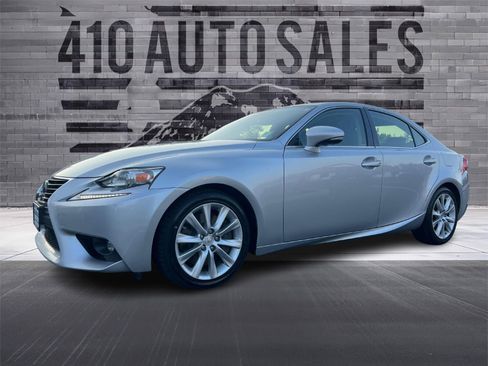 Used 2016 Lexus IS 200t image 6