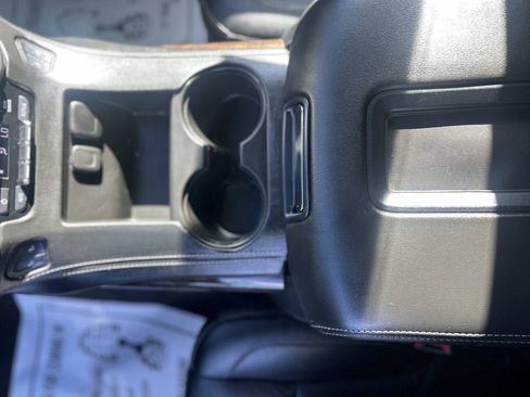 Used 2018 Chevrolet Tahoe LT AWD/4WD image 20