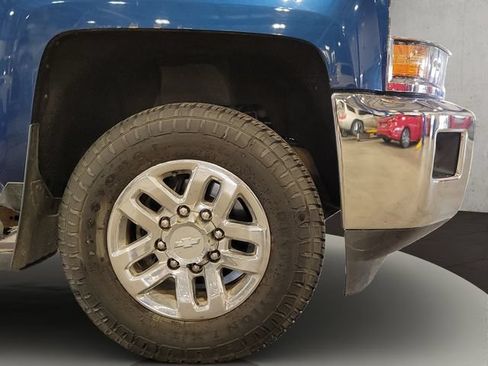 Used 2015 Chevrolet Silverado 2500 LTZ w/ LTZ Plus Package AWD/4WD image 27
