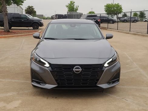 New 2026 Nissan Altima 2.5 SV FWD image 5