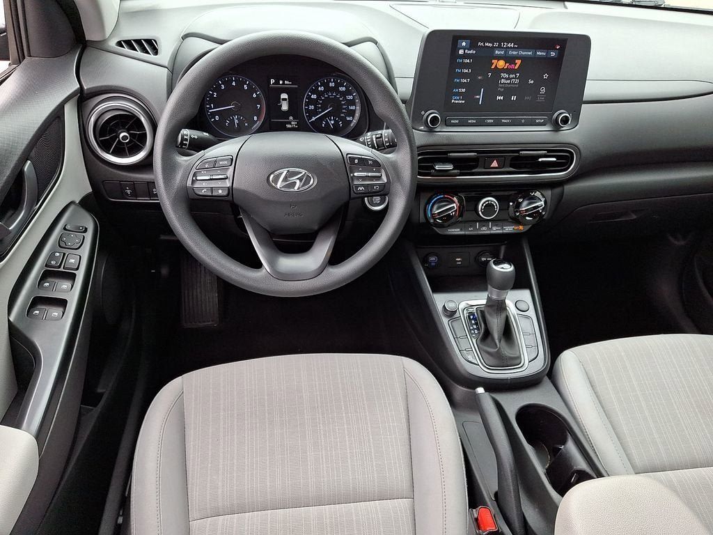 Used 2023 Hyundai Kona SEL w/ Cargo Package FWD image 11