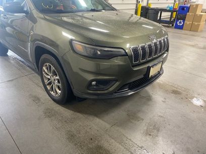 Used 2019 Jeep Cherokee Latitude Plus w/ Cold Weather Group