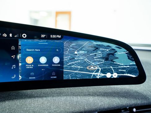 Used 2024 Lucid Air Pure RWD image 38