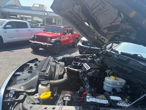 Used 2016 RAM 2500 Laramie w/ Convenience Group AWD/4WD image 10