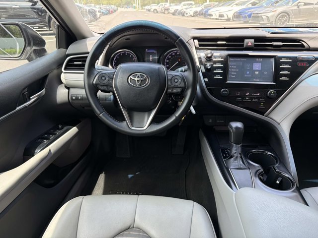 Used 2018 Toyota Camry SE FWD image 22
