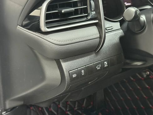 Used 2021 Toyota Camry XSE image 32