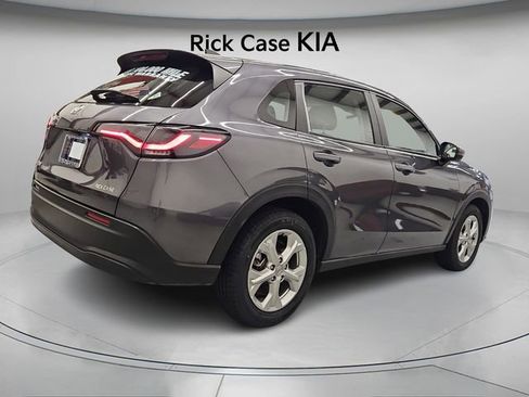 Used 2024 Honda HR-V LX image 8