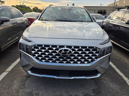 Used 2023 Hyundai Santa Fe Limited AWD/4WD image 2