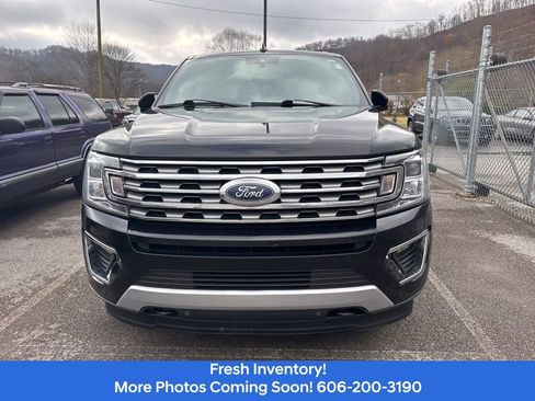 Used 2021 Ford Expedition Limited image 2