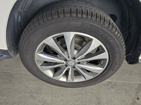 Used 2015 Mercedes-Benz GL 450 4MATIC image 12