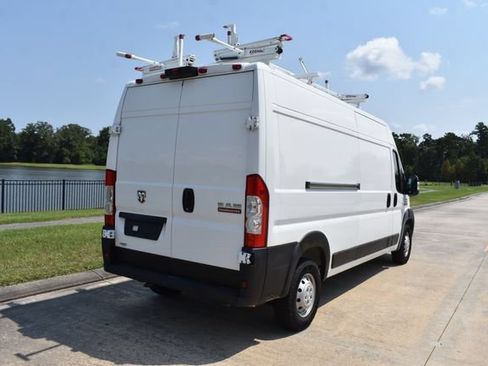 Used 2020 RAM ProMaster 2500 w/ Interior Convenience Group FWD image 4
