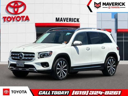 Used 2022 Mercedes-Benz GLB 250 4MATIC image 1