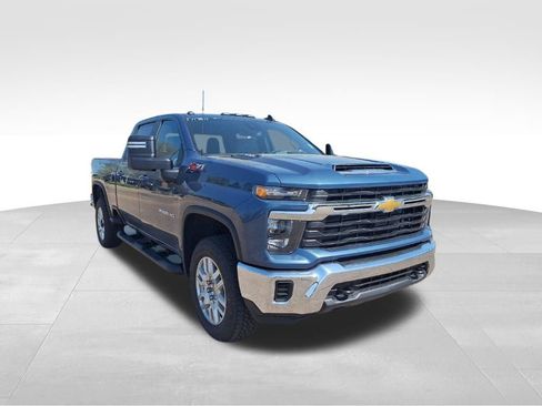 New 2026 Chevrolet Silverado 2500 LT AWD/4WD image 5