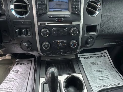 Used 2017 Ford Expedition XL w/ Equipment Group 101A AWD/4WD image 16