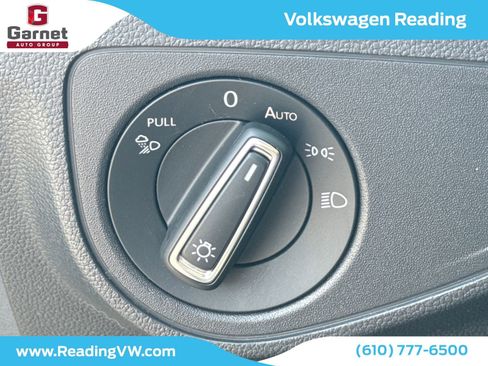 Used 2020 Volkswagen Atlas Cross Sport SEL Premium AWD/4WD image 46
