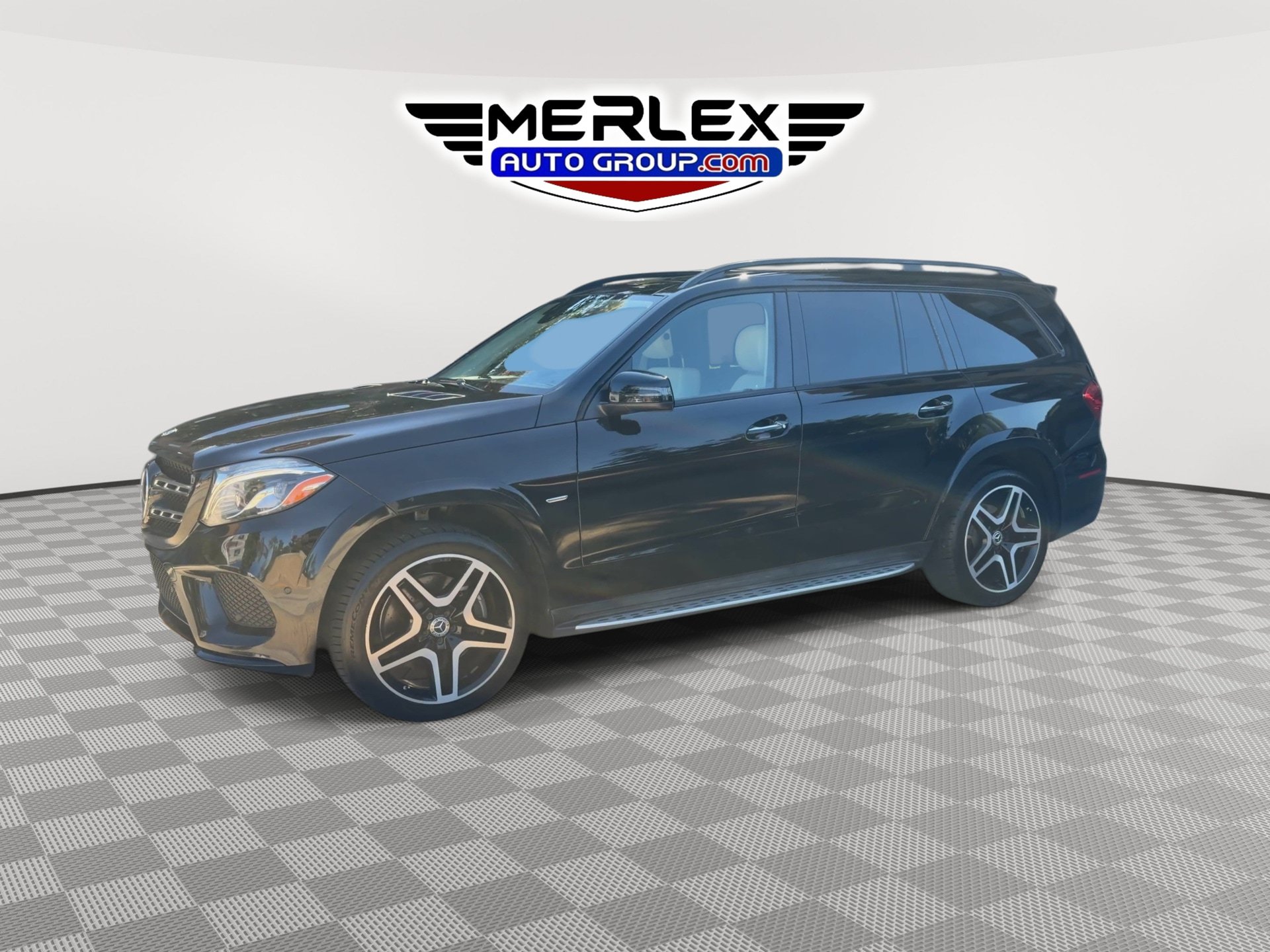 Used 2018 Mercedes-Benz GLS 550 4MATIC w/ Grand Edition Package image 4