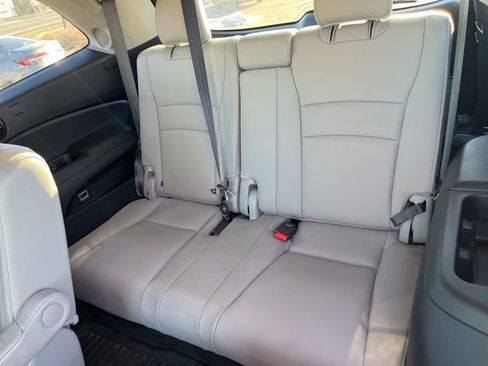 Used 2019 Honda Pilot Elite image 28