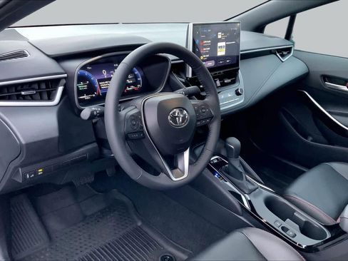 Used 2026 Toyota Corolla XSE FWD image 17