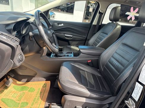 Used 2018 Ford Escape SEL w/ Canadian Touring Package AWD/4WD image 16