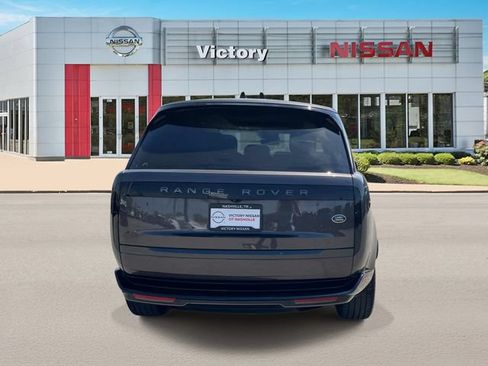 Used 2023 Land Rover Range Rover SE AWD/4WD image 4