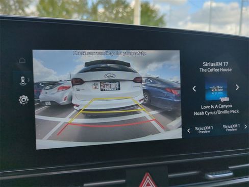 New 2026 Hyundai Elantra Limited image 24