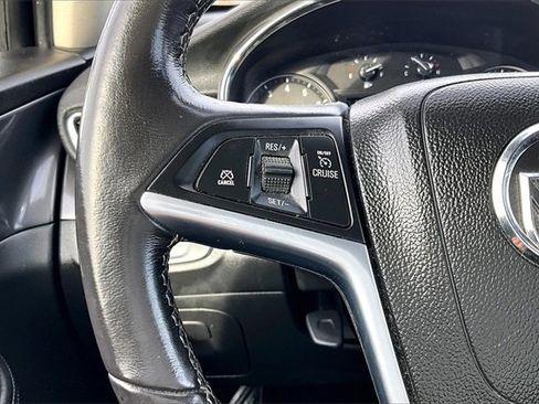 Used 2022 Buick Encore Preferred w/ Safety Package image 13