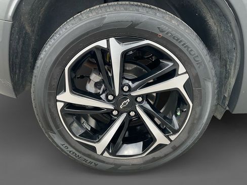 Used 2023 Chevrolet TrailBlazer RS w/ Convenience Package image 10